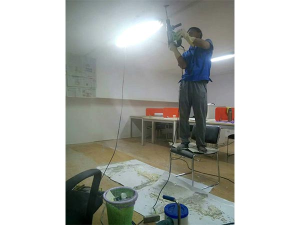 地下室頂板漏水，注漿防水施工